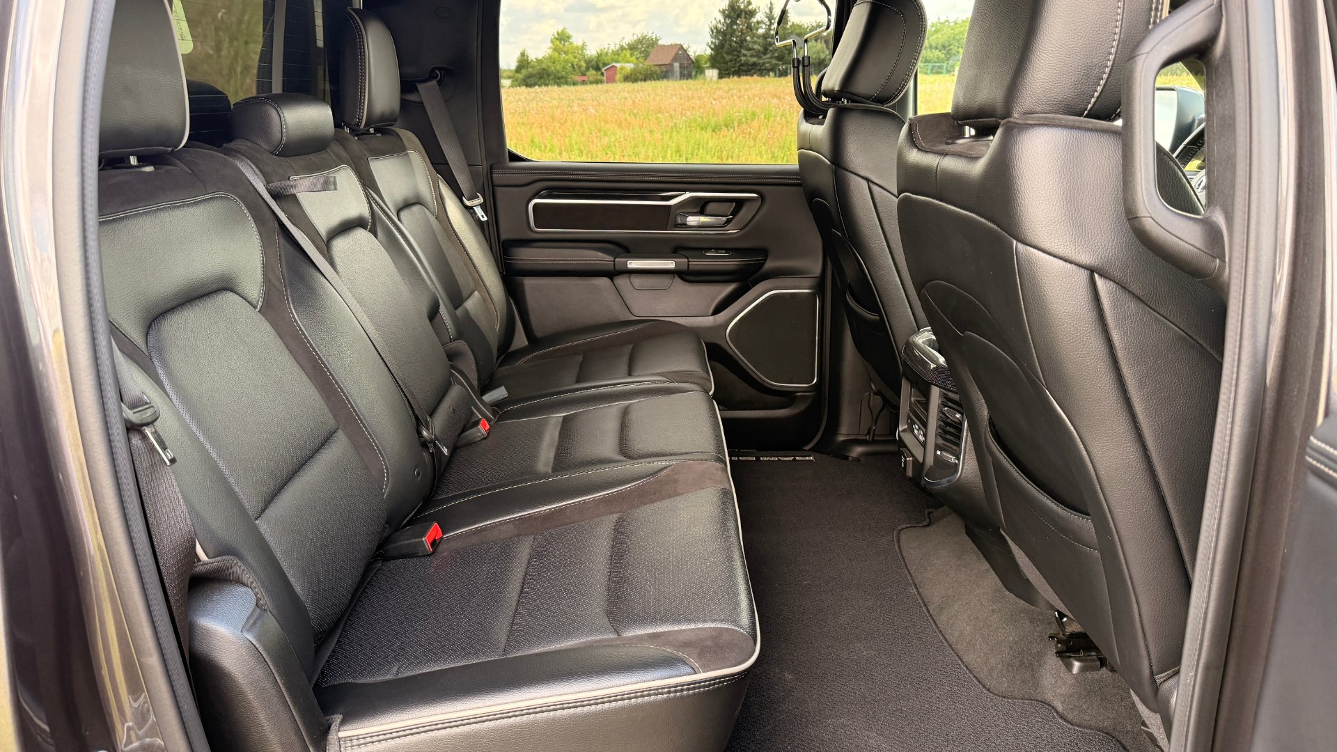 Dodge RAM 1500 5.7i V8 295kW