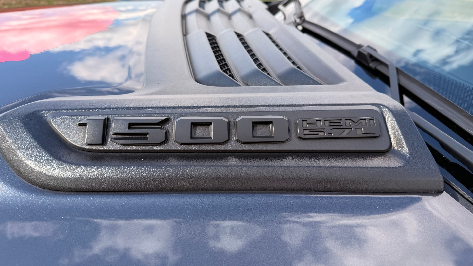 Dodge RAM 1500 5.7i V8 295kW