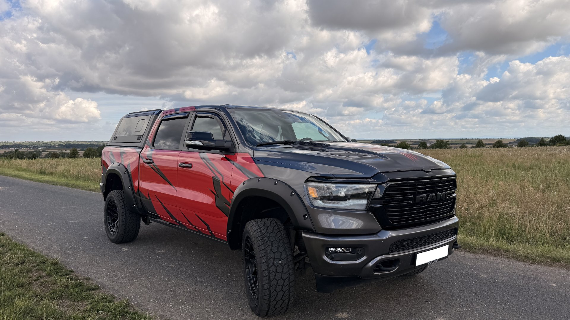 Dodge RAM 1500 5.7i V8 295kW