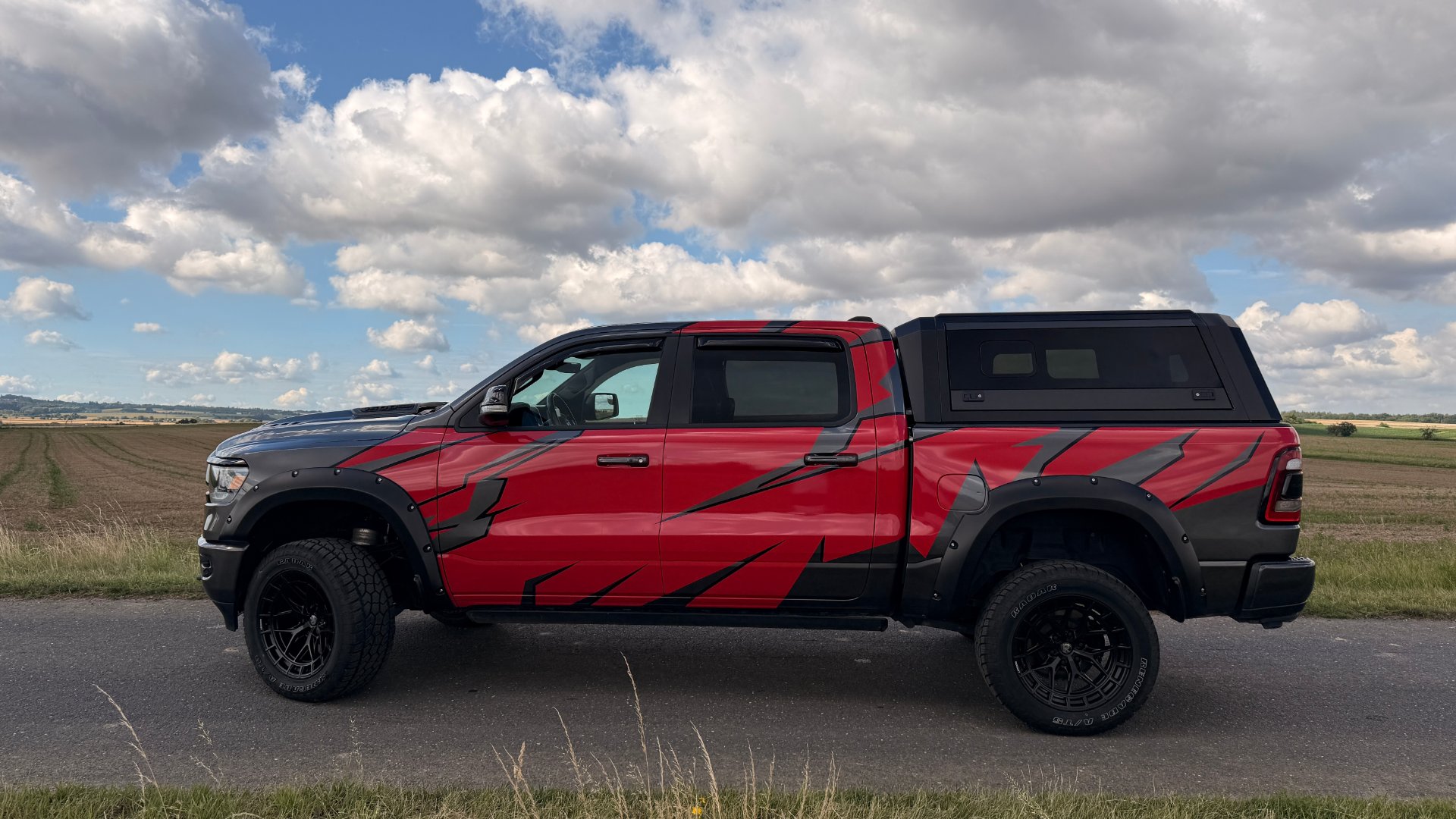 Dodge RAM 1500 5.7i V8 295kW