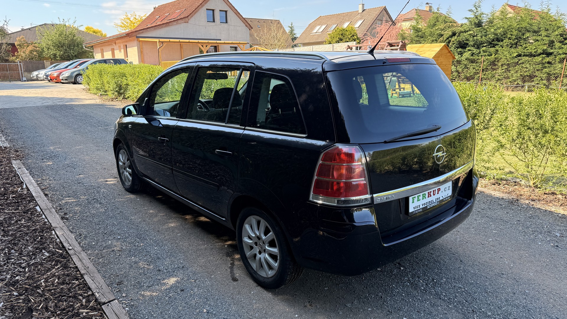 Opel Zafira 1.6i 77kW