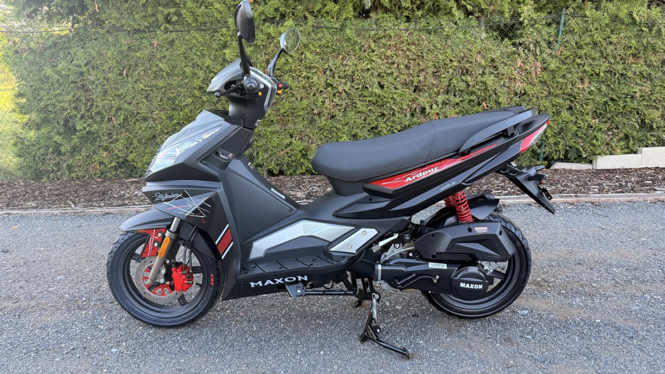Skútr MAXON ARDOUR 125ccm BLACK