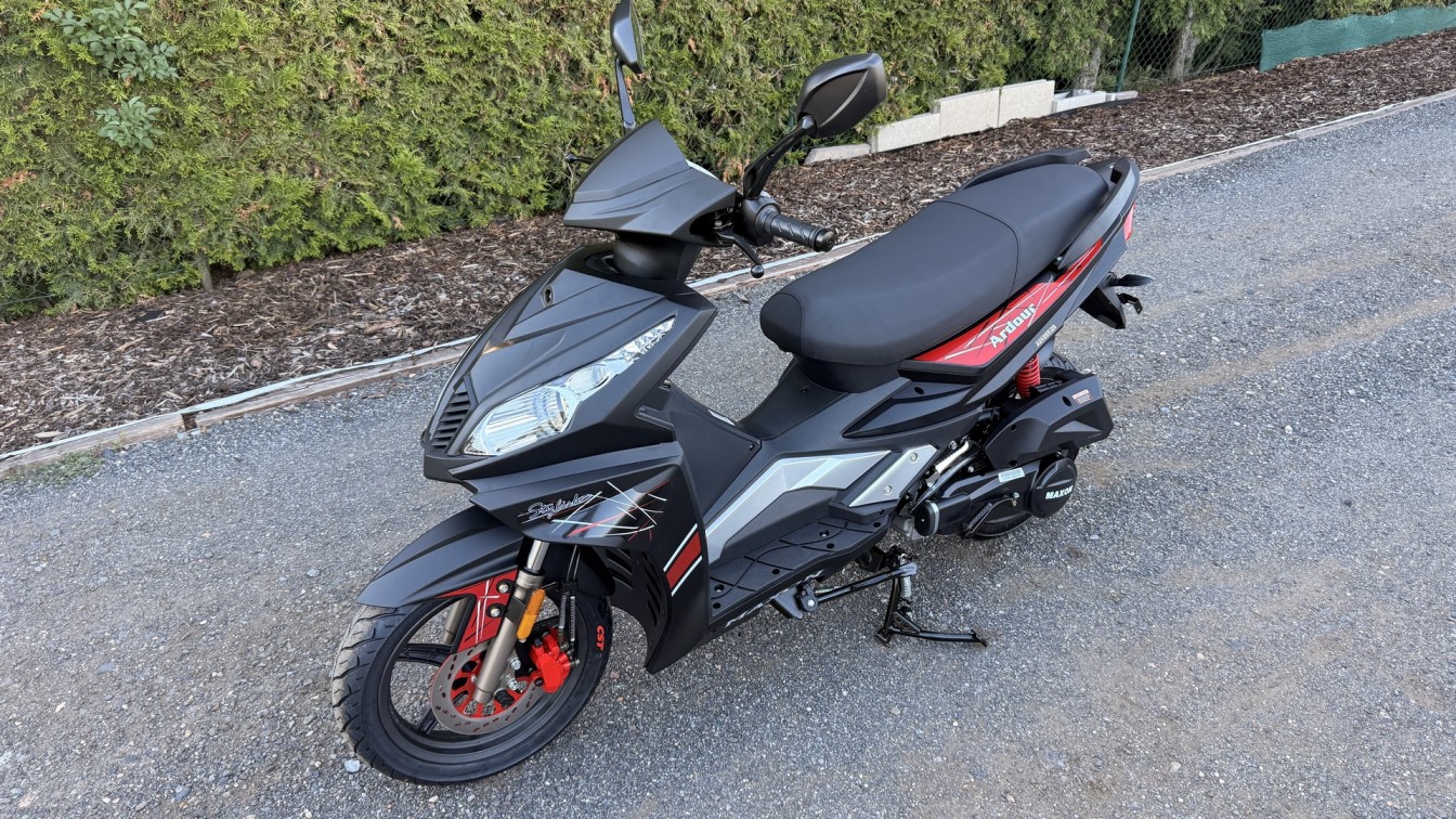 Skútr MAXON ARDOUR 125ccm BLACK